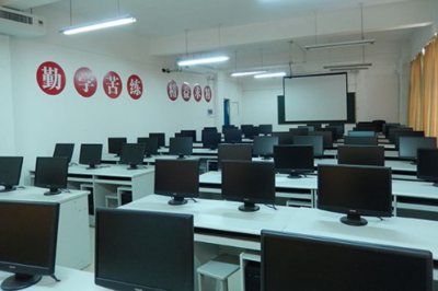 報讀四川計算機學校計算機網絡技術專業的就業方向解析 聚焦計算機系統集成與維護